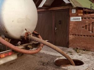 Услуга Откачка канализации, вывоз ЖБО